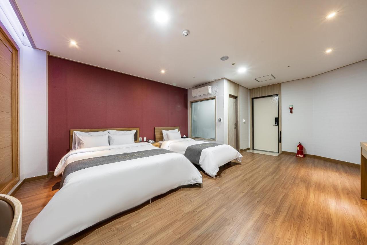 Golden Business Hotel Seosan Dış mekan fotoğraf